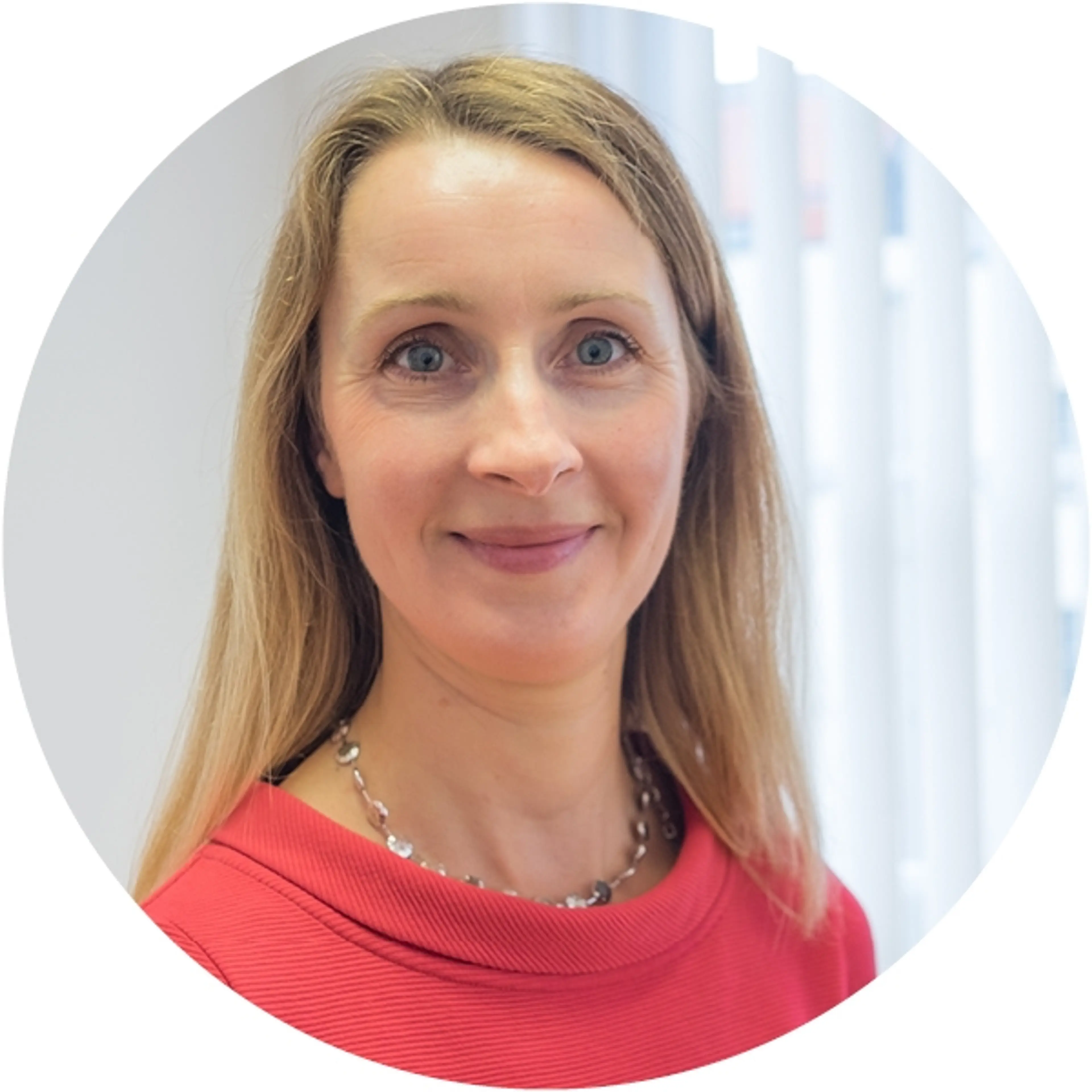 Headshot of Susannah Owen, AMI